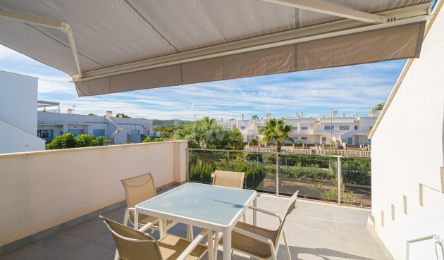 Odsprzedaż - Mieszkanie w bloku - Vistabella Golf Entre Naranjos - Inland