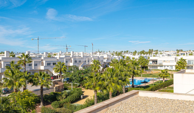 Odsprzedaż - Mieszkanie w bloku - Vistabella Golf Entre Naranjos - Inland