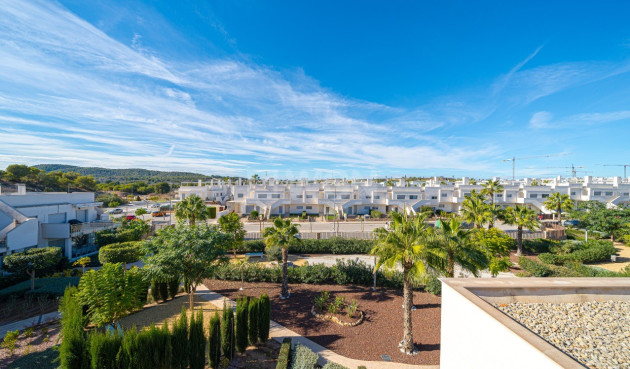 Odsprzedaż - Mieszkanie w bloku - Vistabella Golf Entre Naranjos - Inland
