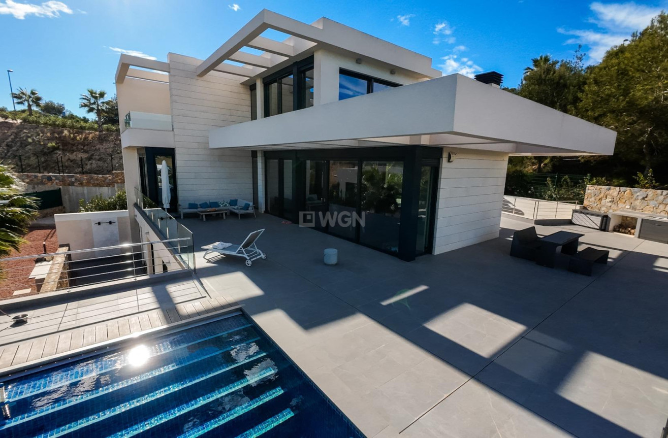 Odsprzedaż - Villa - Orihuela - Las Colinas Golf