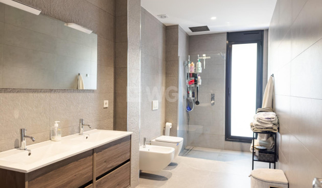 Odsprzedaż - Villa - Orihuela - Las Colinas Golf