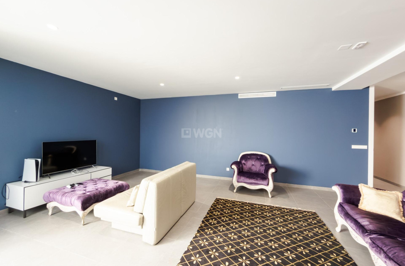 Odsprzedaż - Villa - Orihuela - Las Colinas Golf