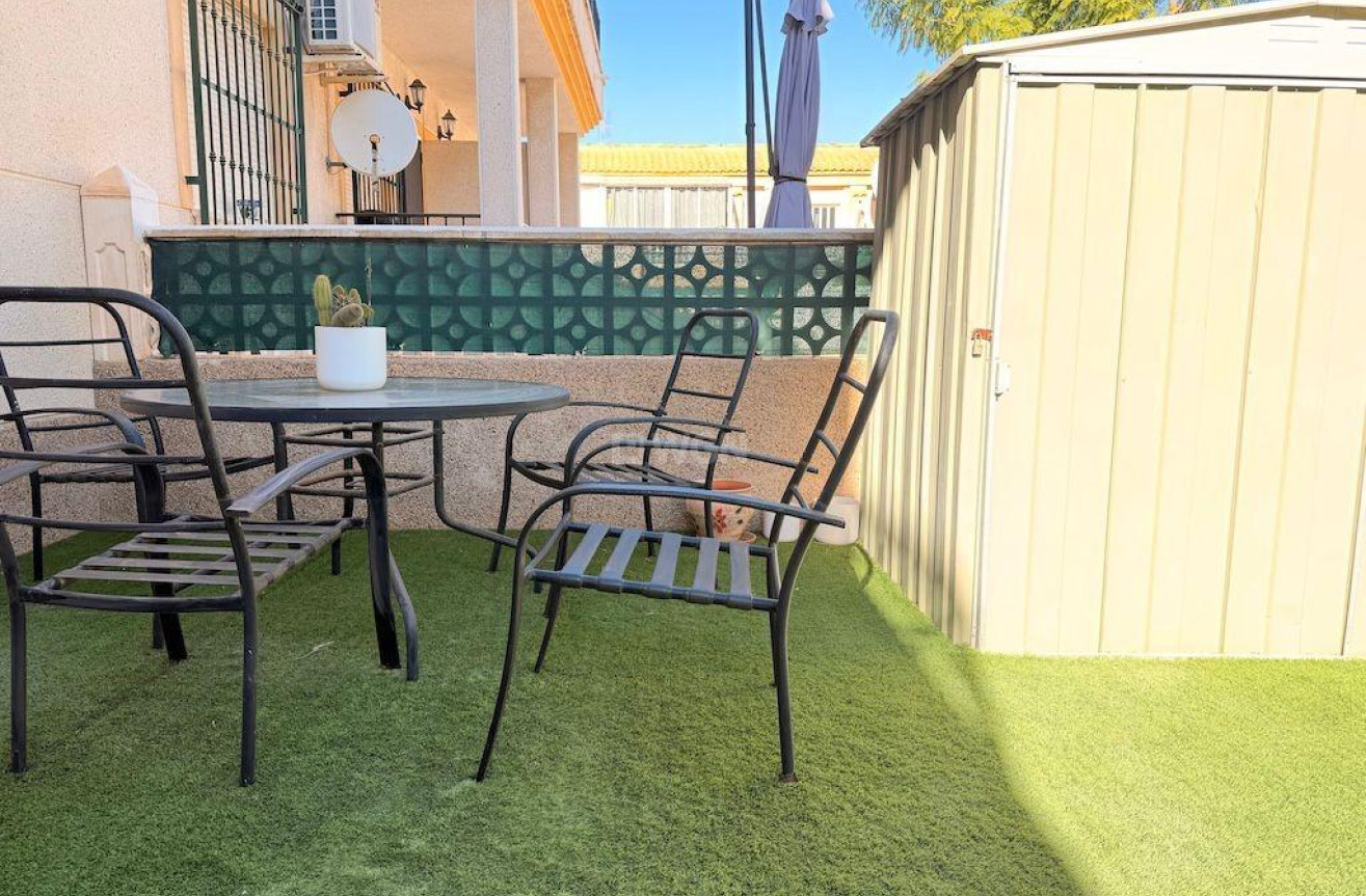 Odsprzedaż - Bungalow - Orihuela Costa - Costa Blanca