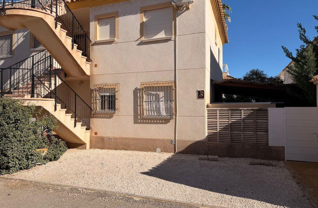 Odsprzedaż - Bungalow - Orihuela Costa - Costa Blanca