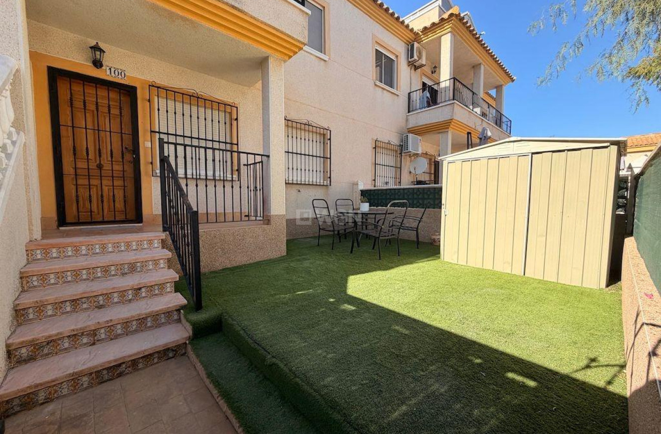 Odsprzedaż - Bungalow - Orihuela Costa - Costa Blanca