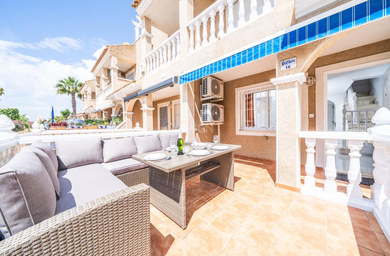 Odsprzedaż - Villa - Orihuela Costa - Los Almendros-la Florida