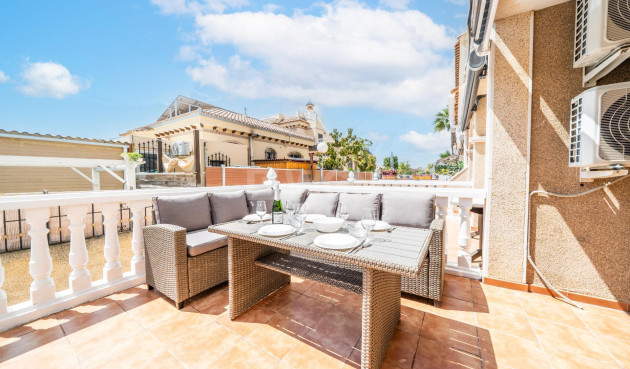 Odsprzedaż - Villa - Orihuela Costa - Los Almendros-la Florida