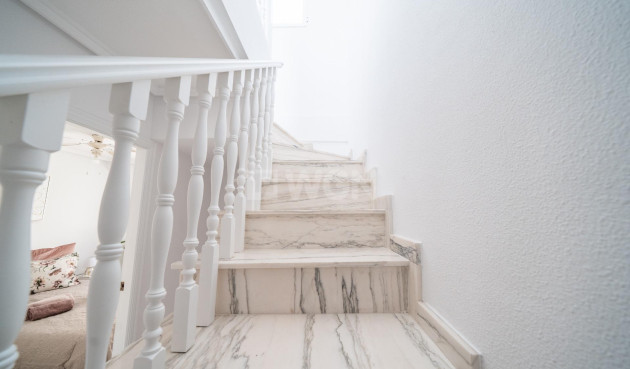 Odsprzedaż - Villa - Orihuela Costa - Los Almendros-la Florida