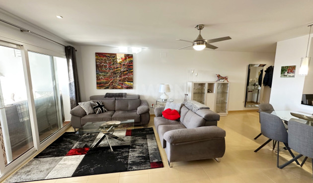 Odsprzedaż - Mieszkanie w bloku - Mar Menor Golf Resort - Inland