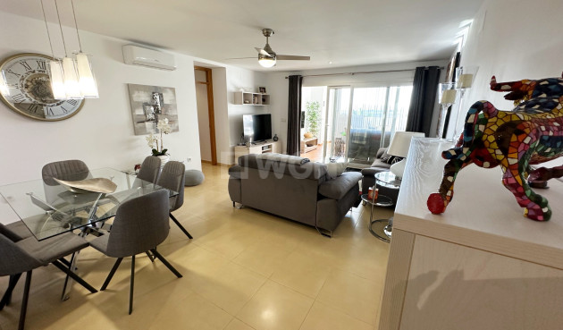 Odsprzedaż - Mieszkanie w bloku - Mar Menor Golf Resort - Inland
