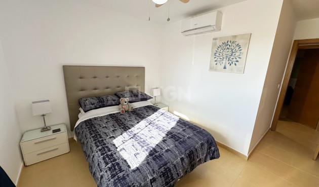 Odsprzedaż - Mieszkanie w bloku - Mar Menor Golf Resort - Inland
