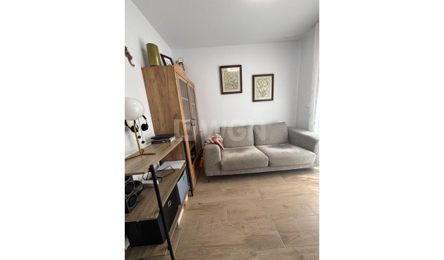 Odsprzedaż - Villa - Orihuela Costa - Villamartín-las Filipinas