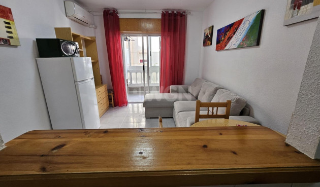 Odsprzedaż - Mieszkanie w bloku - Torrevieja - Acequion