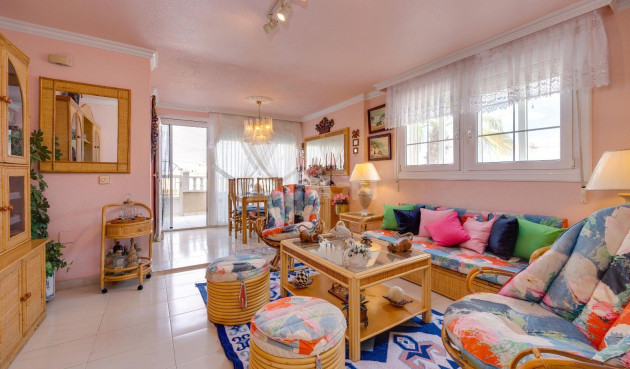 Odsprzedaż - Mieszkanie w bloku - Torrevieja - Cabo Cervera