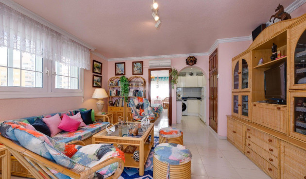 Odsprzedaż - Mieszkanie w bloku - Torrevieja - Cabo Cervera