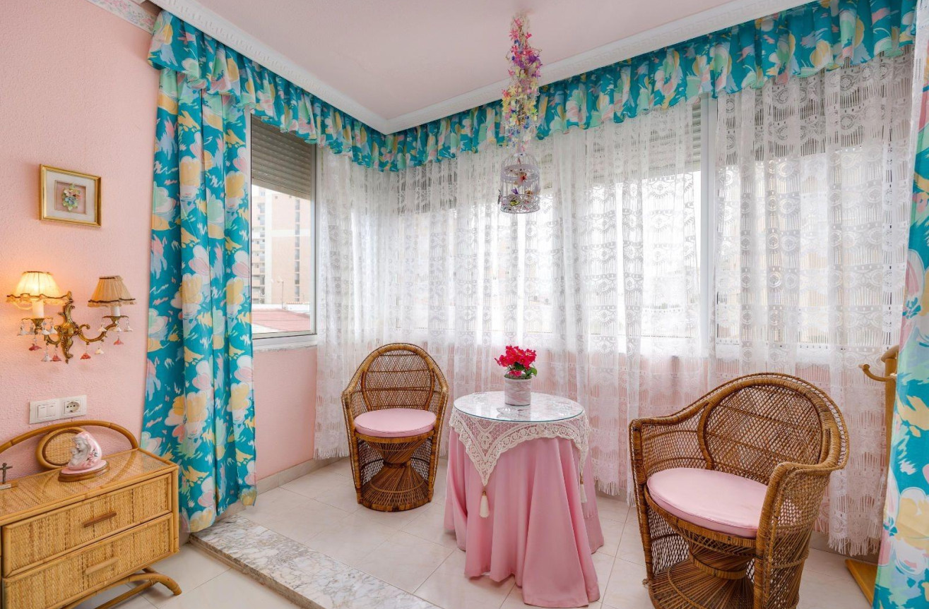 Odsprzedaż - Mieszkanie w bloku - Torrevieja - Cabo Cervera