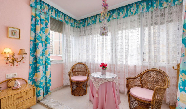 Odsprzedaż - Mieszkanie w bloku - Torrevieja - Cabo Cervera