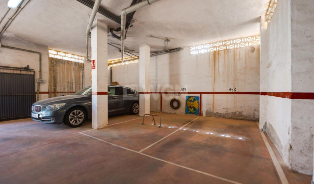 Odsprzedaż - Mieszkanie w bloku - Torrevieja - Cabo Cervera