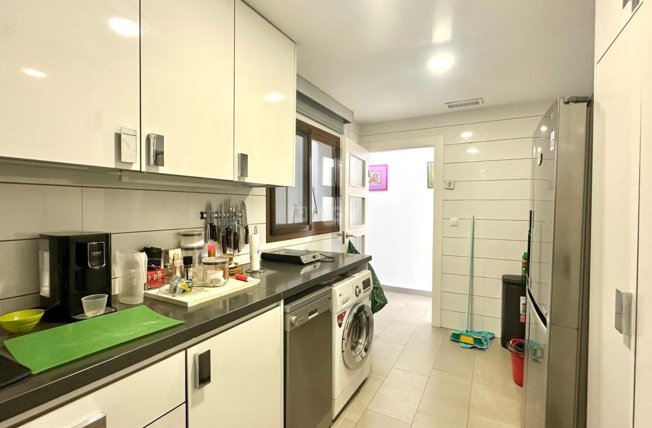 Reventa - Apartamento / piso - Torrevieja