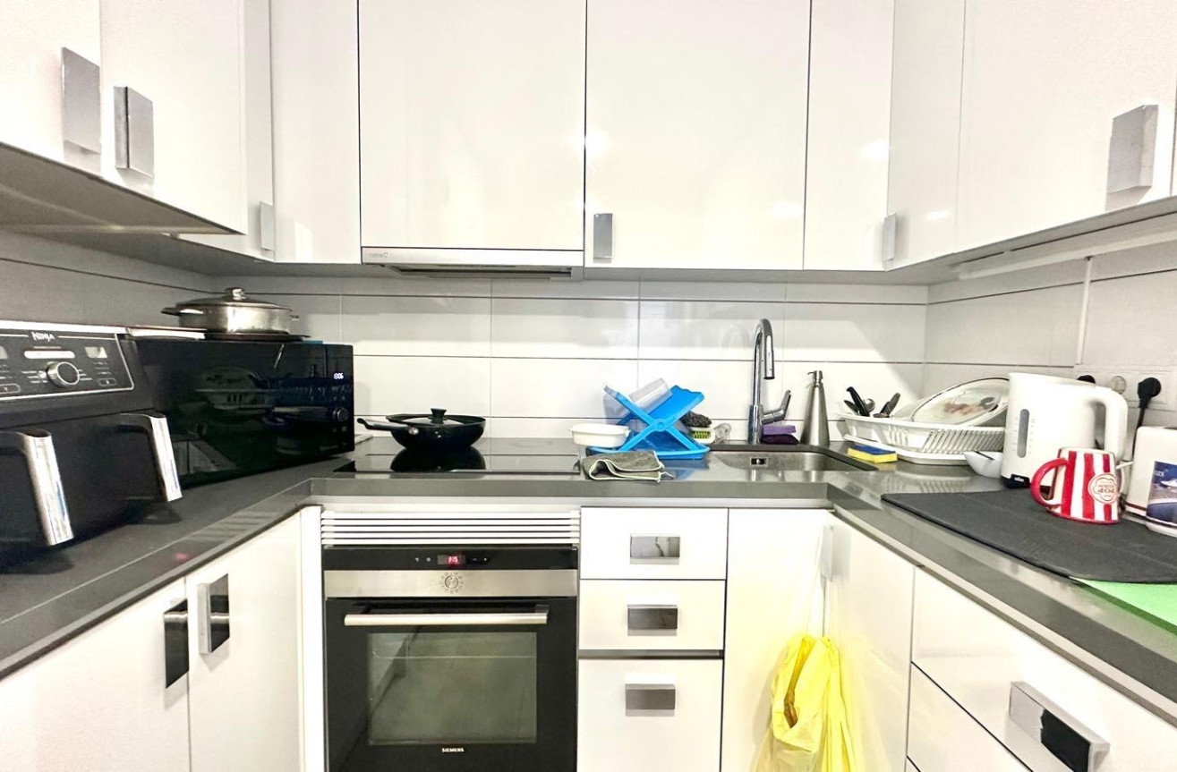 Reventa - Apartamento / piso - Torrevieja