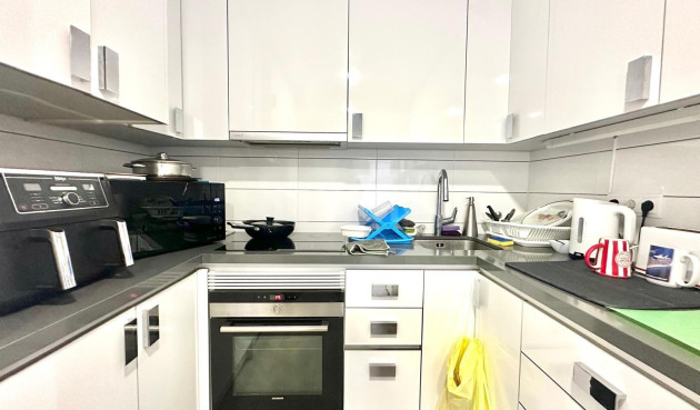 Reventa - Apartamento / piso - Torrevieja