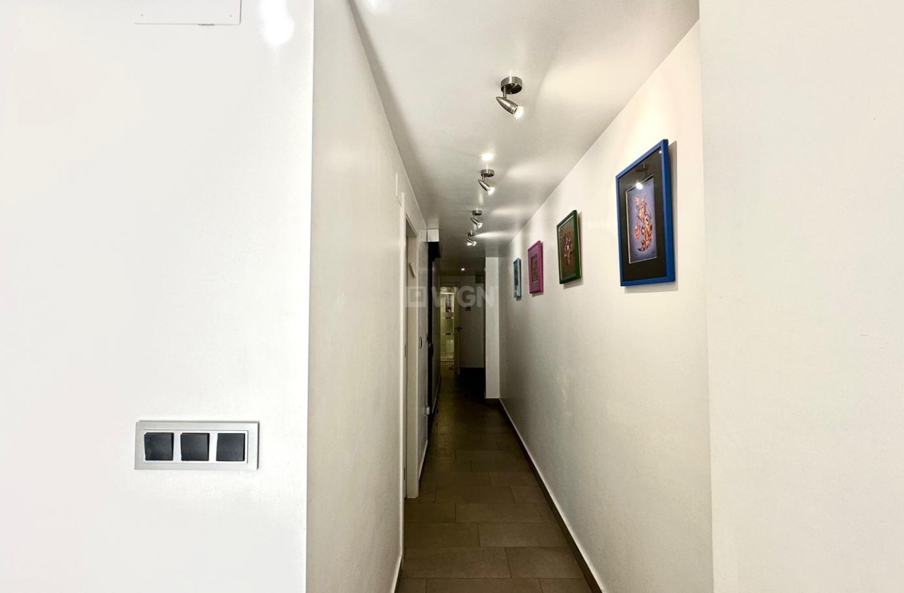 Reventa - Apartamento / piso - Torrevieja