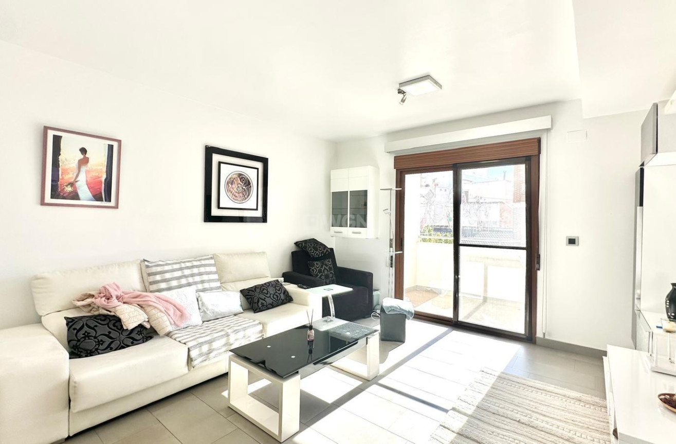 Reventa - Apartamento / piso - Torrevieja