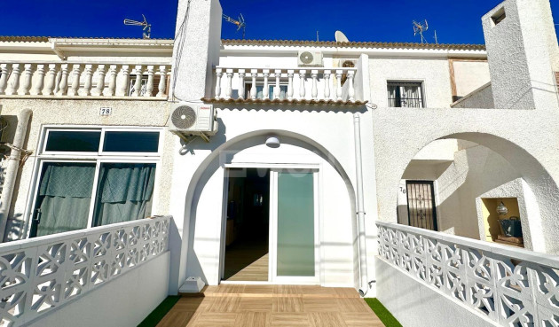 Odsprzedaż - Kamienica - Torrevieja - Estacion De Autobuses