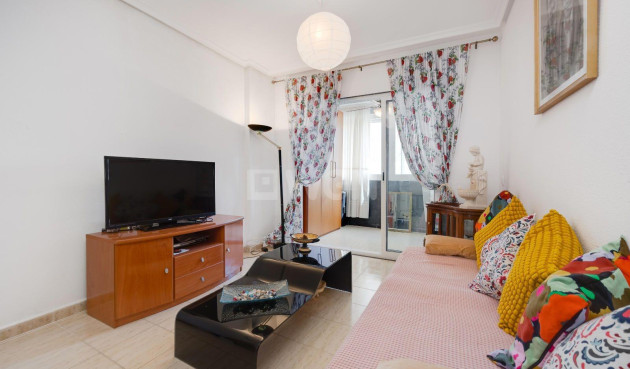 Odsprzedaż - Mieszkanie w bloku - Torrevieja - La Siesta - El Salado - Torreta