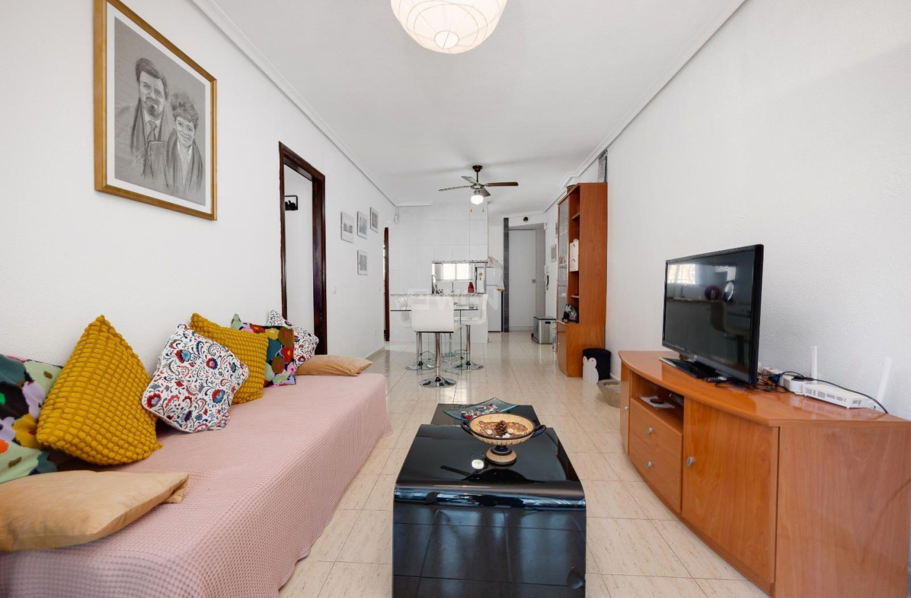 Odsprzedaż - Mieszkanie w bloku - Torrevieja - La Siesta - El Salado - Torreta