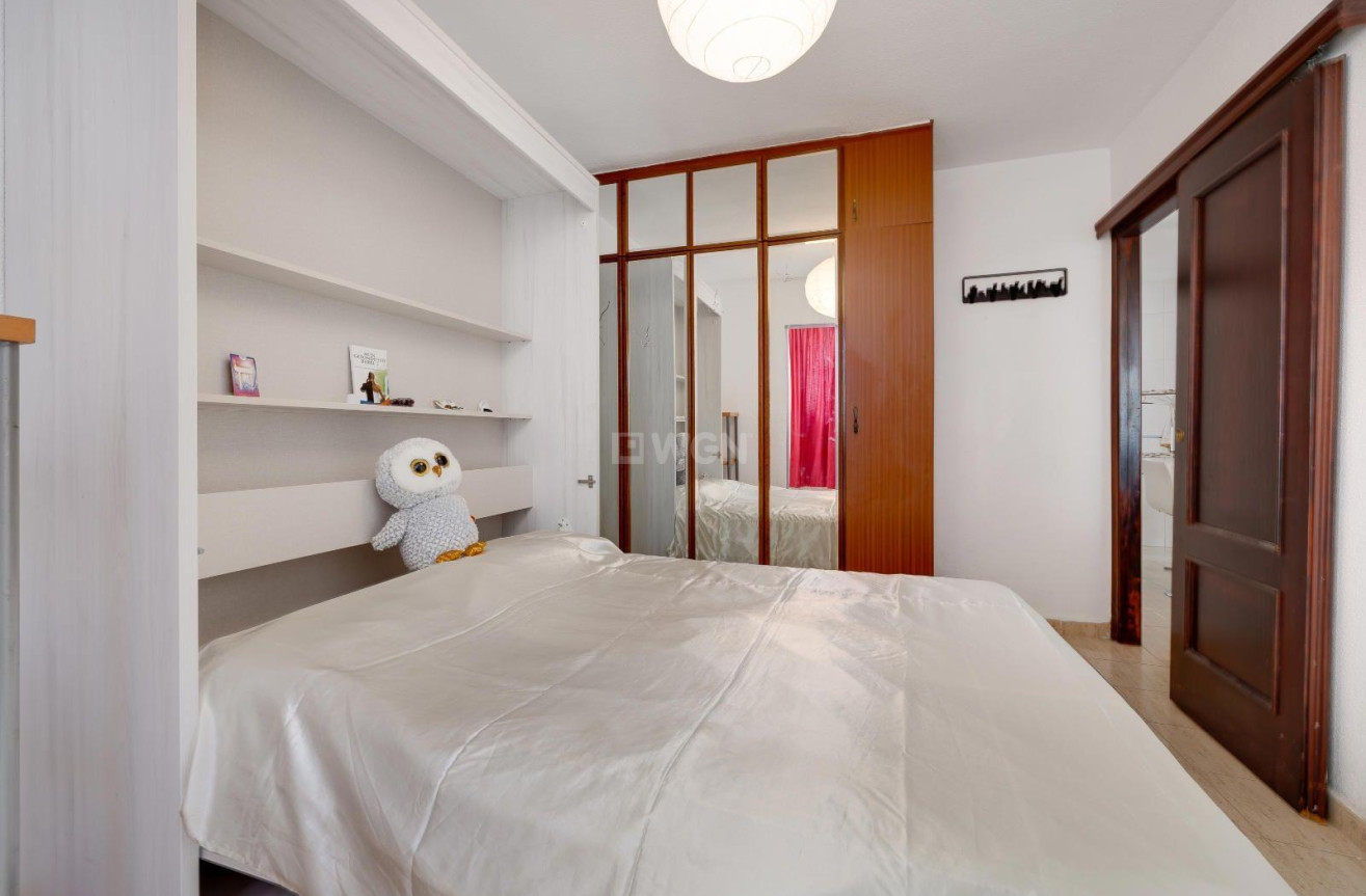 Odsprzedaż - Mieszkanie w bloku - Torrevieja - La Siesta - El Salado - Torreta