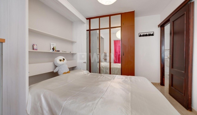 Odsprzedaż - Mieszkanie w bloku - Torrevieja - La Siesta - El Salado - Torreta