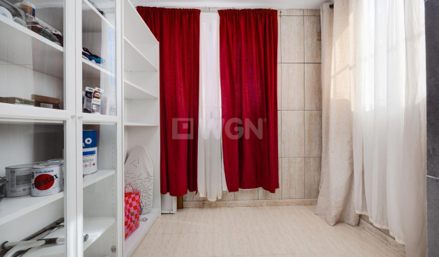 Odsprzedaż - Mieszkanie w bloku - Torrevieja - La Siesta - El Salado - Torreta