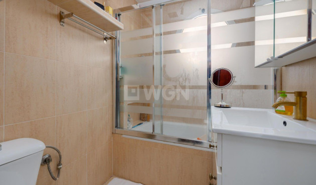 Odsprzedaż - Mieszkanie w bloku - Torrevieja - La Siesta - El Salado - Torreta