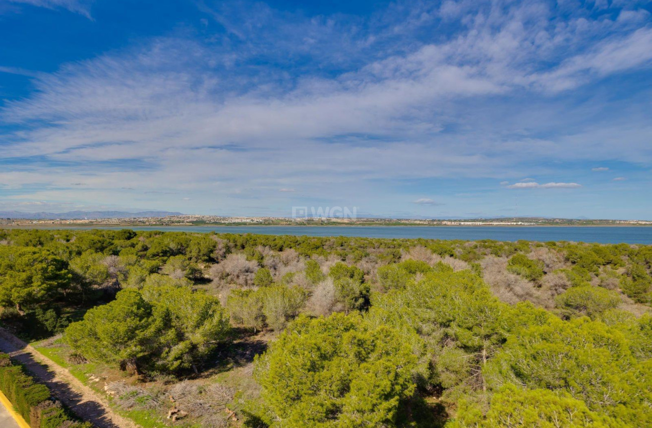 Odsprzedaż - Mieszkanie w bloku - Torrevieja - La Siesta - El Salado - Torreta
