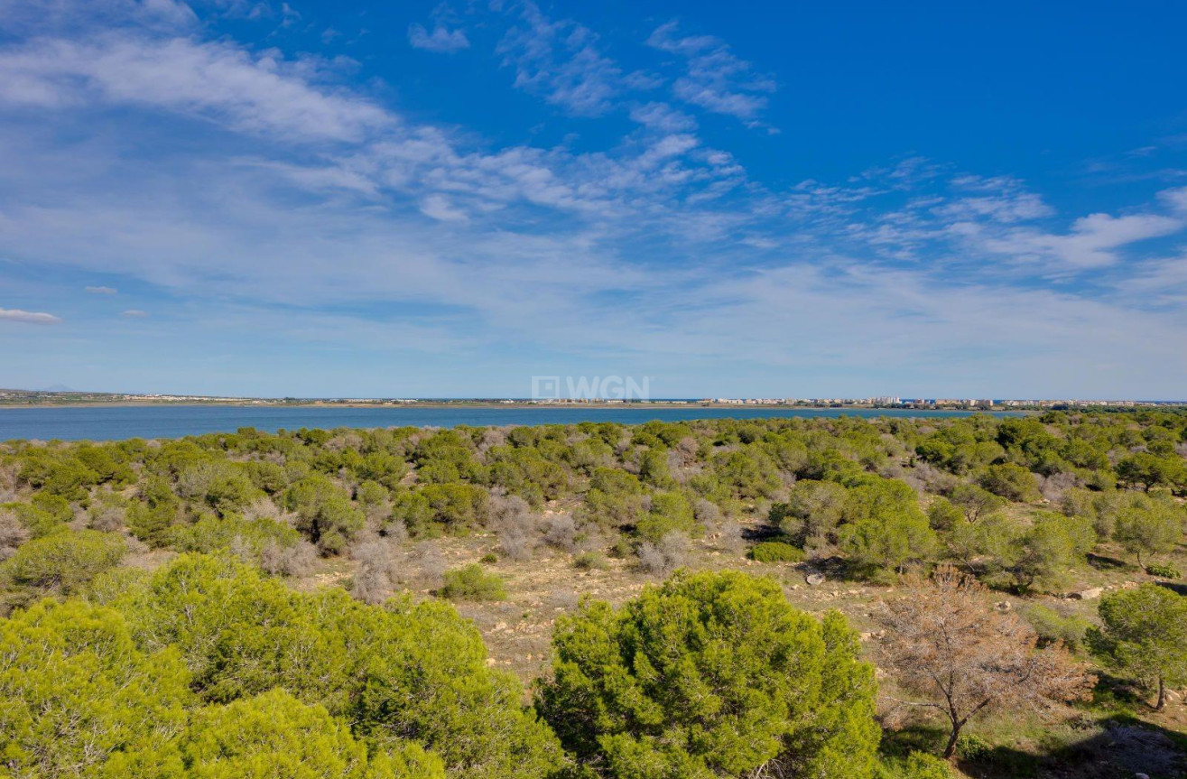 Odsprzedaż - Mieszkanie w bloku - Torrevieja - La Siesta - El Salado - Torreta