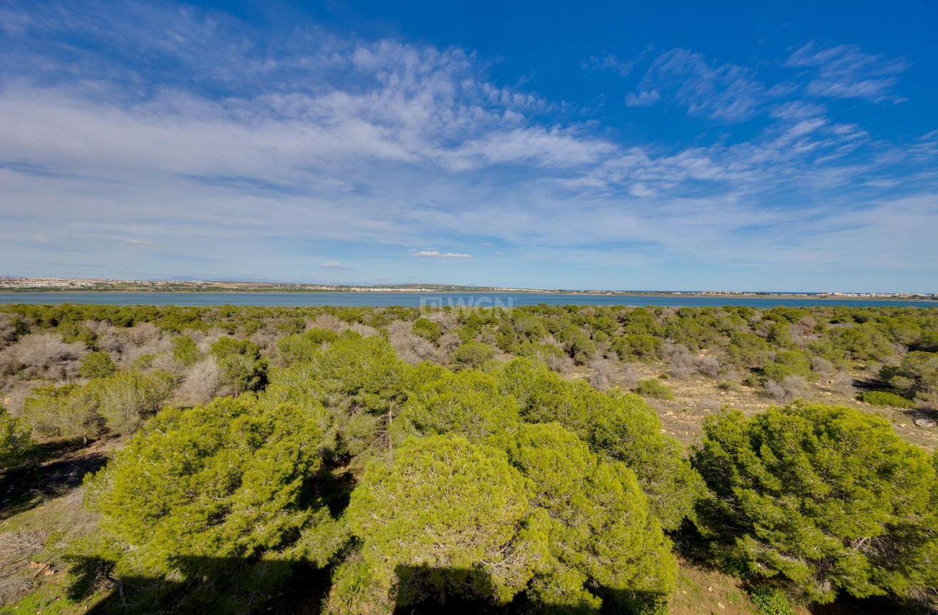 Odsprzedaż - Mieszkanie w bloku - Torrevieja - La Siesta - El Salado - Torreta