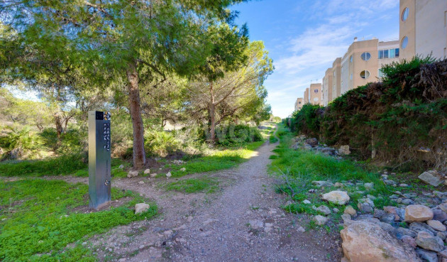 Odsprzedaż - Mieszkanie w bloku - Torrevieja - La Siesta - El Salado - Torreta