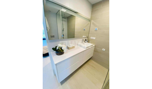 Odsprzedaż - Daszek - Las Colinas Golf - Costa Blanca