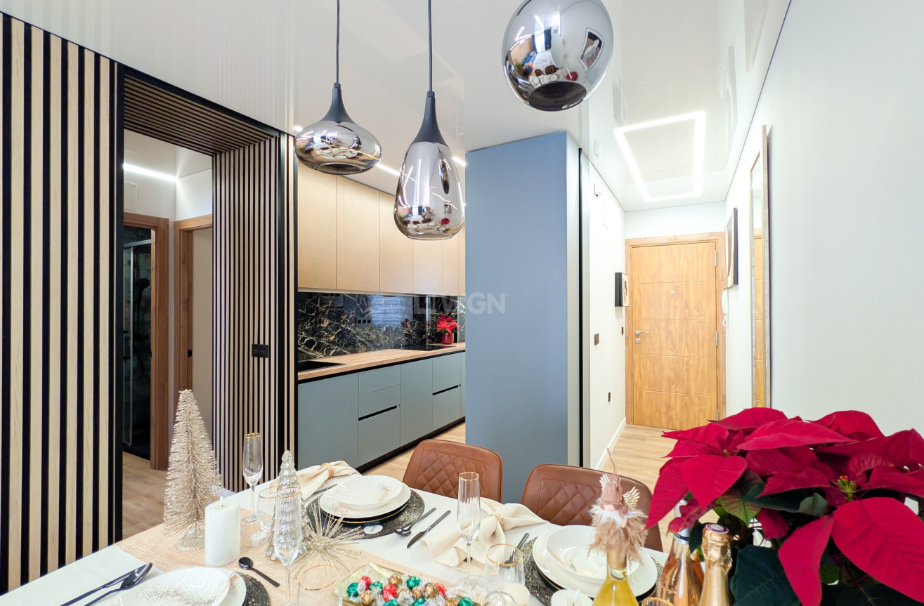 Odsprzedaż - Mieszkanie w bloku - Torrevieja - Costa Blanca