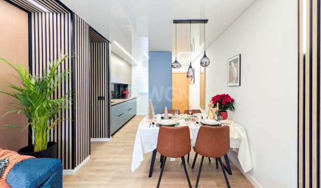 Odsprzedaż - Mieszkanie w bloku - Torrevieja - Costa Blanca