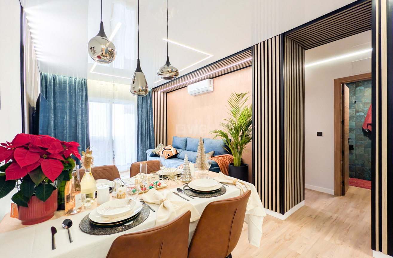 Odsprzedaż - Mieszkanie w bloku - Torrevieja - Costa Blanca