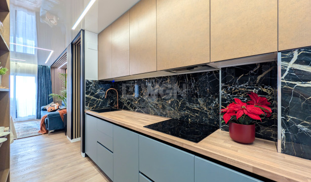 Odsprzedaż - Mieszkanie w bloku - Torrevieja - Costa Blanca