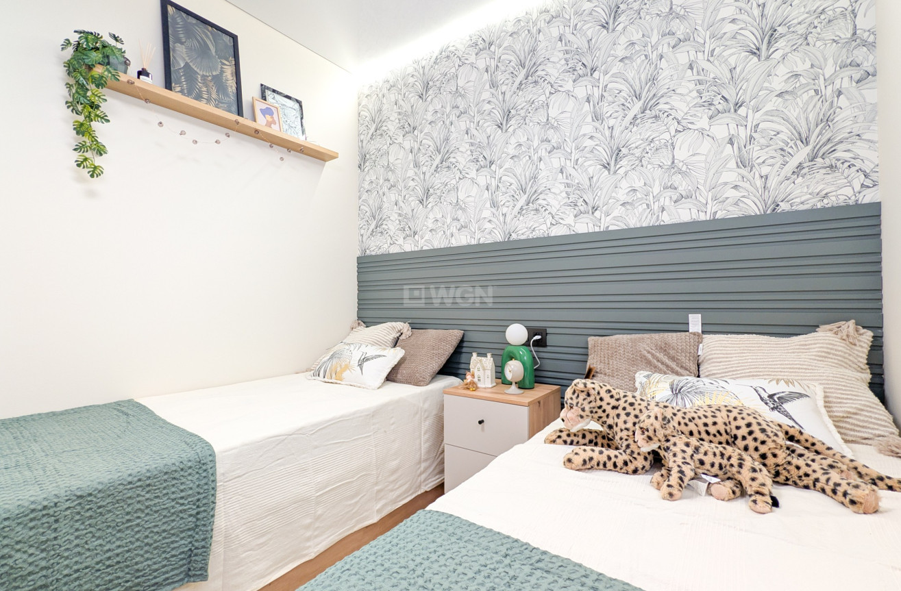 Odsprzedaż - Mieszkanie w bloku - Torrevieja - Costa Blanca