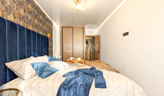 Odsprzedaż - Mieszkanie w bloku - Torrevieja - Costa Blanca