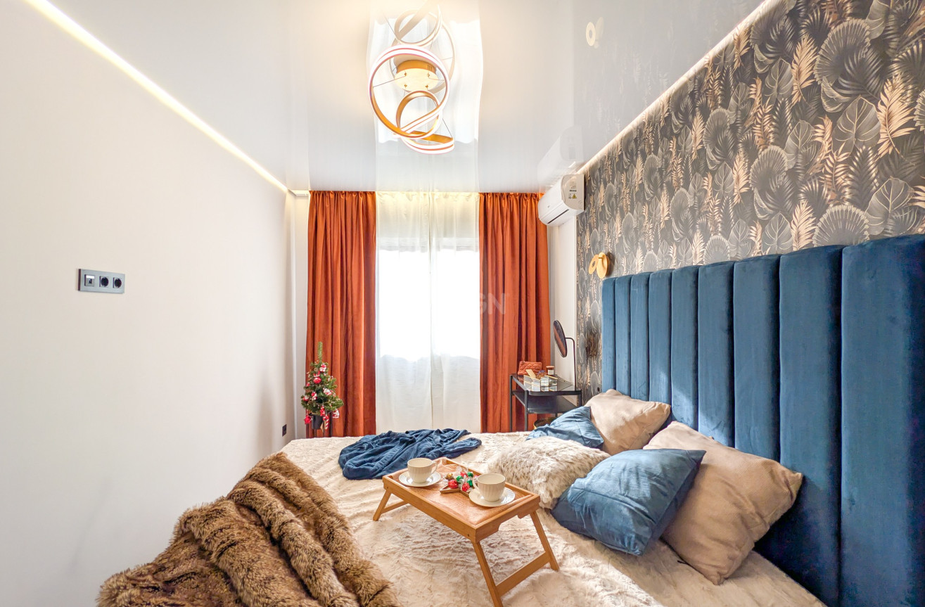 Odsprzedaż - Mieszkanie w bloku - Torrevieja - Costa Blanca