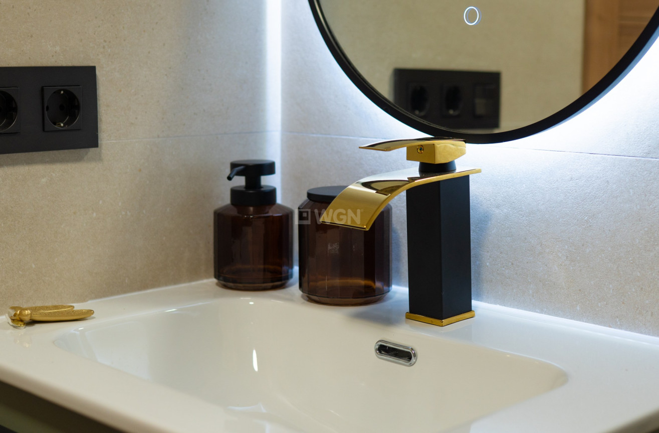 Odsprzedaż - Mieszkanie w bloku - Torrevieja - Costa Blanca