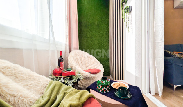 Odsprzedaż - Mieszkanie w bloku - Torrevieja - Costa Blanca