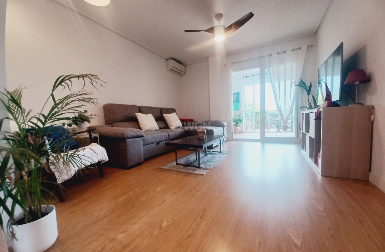 Odsprzedaż - Mieszkanie w bloku - Hacienda Riquelme Golf Resort - Inland