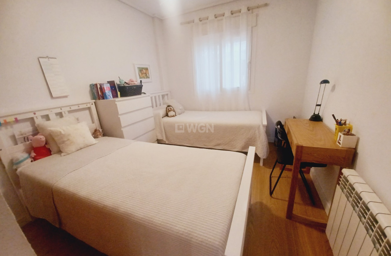 Odsprzedaż - Mieszkanie w bloku - Hacienda Riquelme Golf Resort - Inland